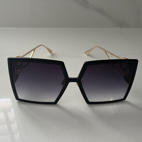 Dior Oversized Women’s Sunglasses - Picture 1 of 3